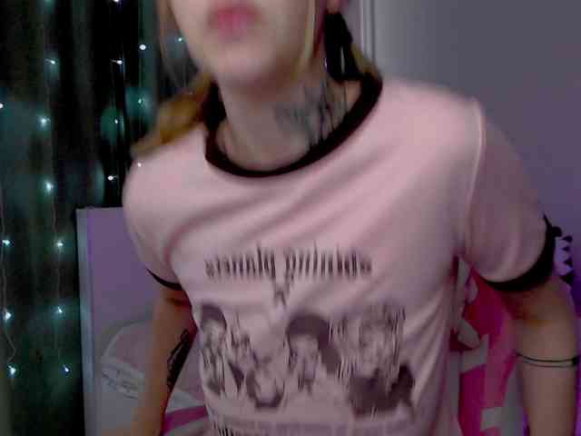 NaughtyMable webcam