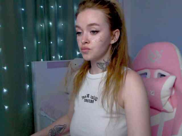 NaughtyMable webcam