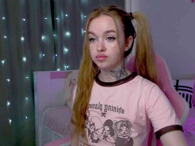 NaughtyMable webcam