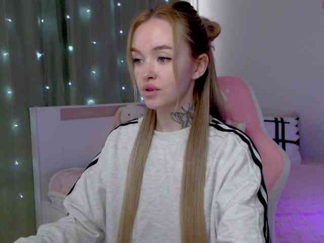 NaughtyMable webcam