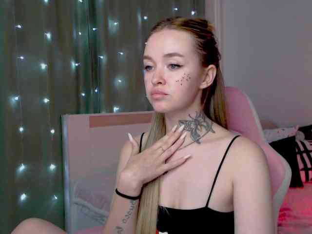 NaughtyMable webcam