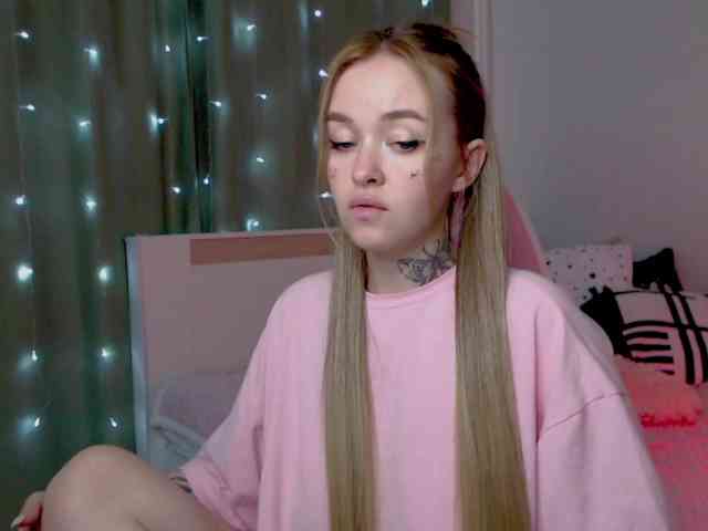 NaughtyMable webcam