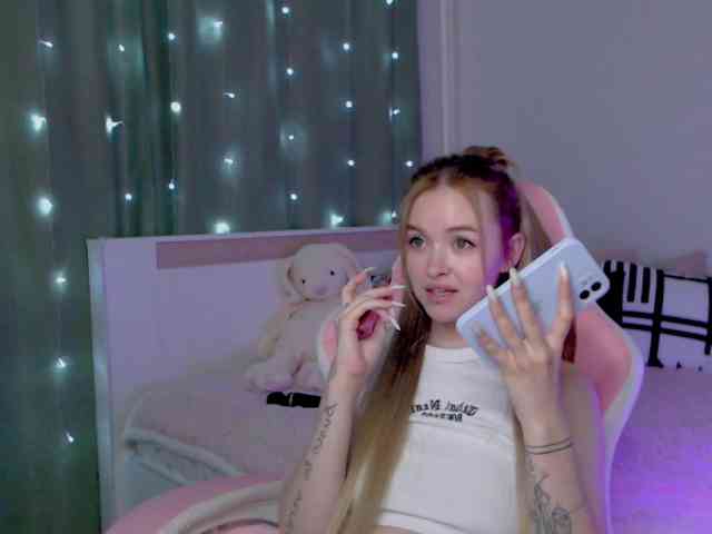 NaughtyMable webcam
