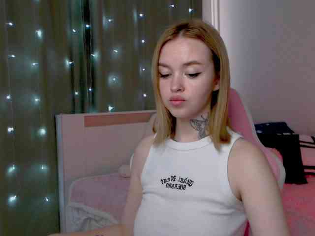 NaughtyMable webcam
