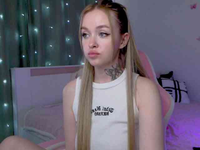 NaughtyMable webcam