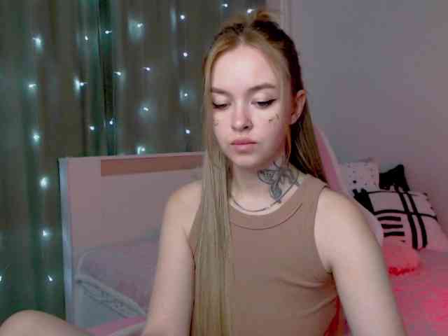 NaughtyMable webcam