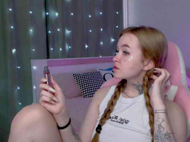 NaughtyMable webcam