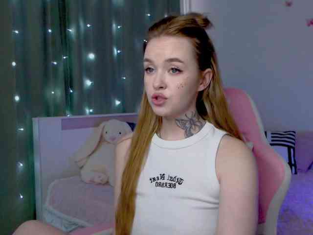 NaughtyMable webcam