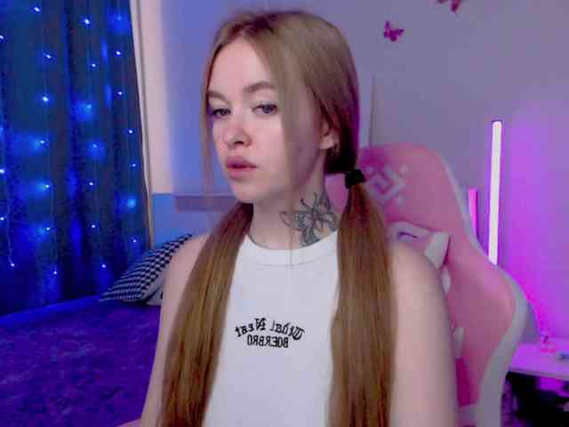 NaughtyMable webcam