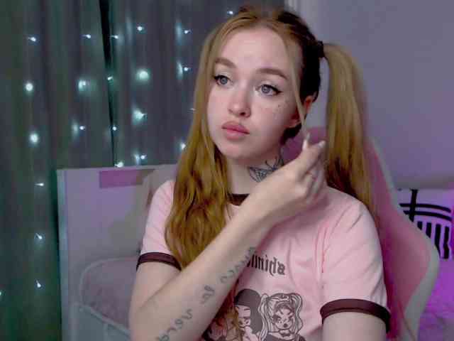 NaughtyMable webcam
