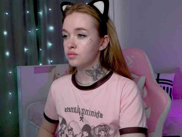 NaughtyMable webcam