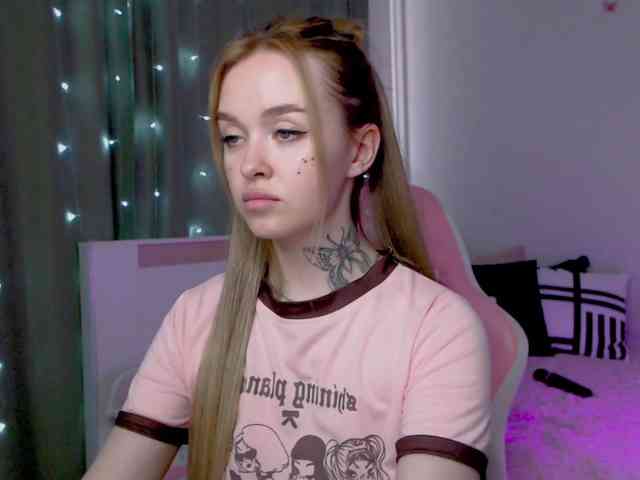 NaughtyMable webcam
