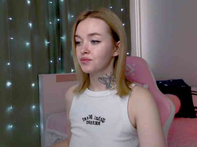 NaughtyMable webcam
