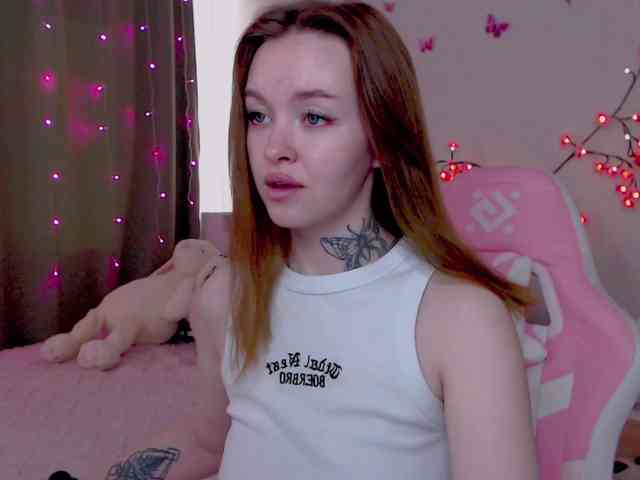 NaughtyMable webcam