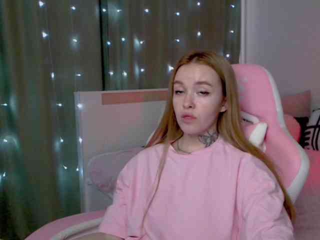 NaughtyMable webcam