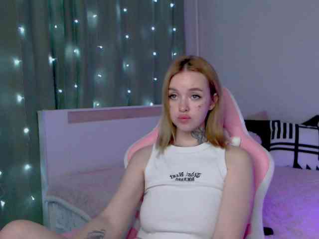 NaughtyMable webcam