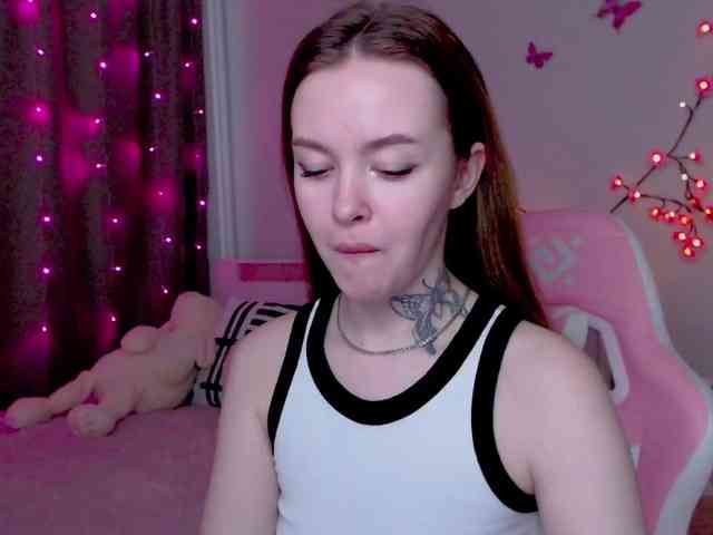 NaughtyMable webcam