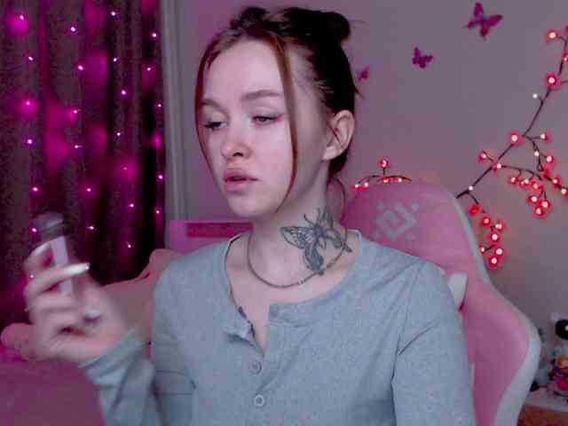 NaughtyMable webcam