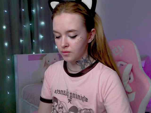 NaughtyMable webcam