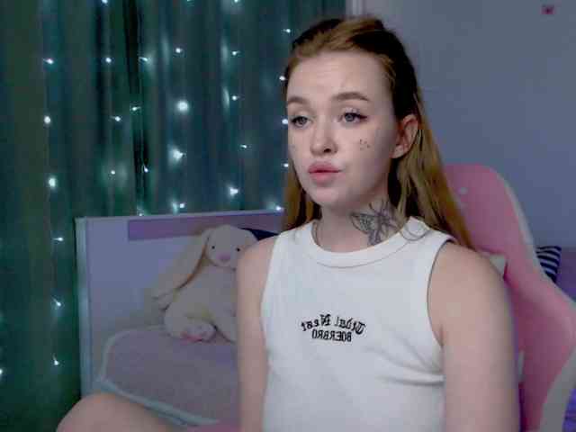 NaughtyMable webcam