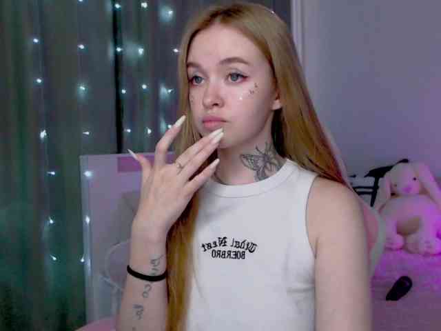 NaughtyMable webcam