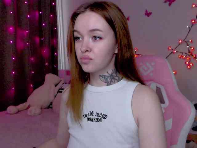 NaughtyMable webcam