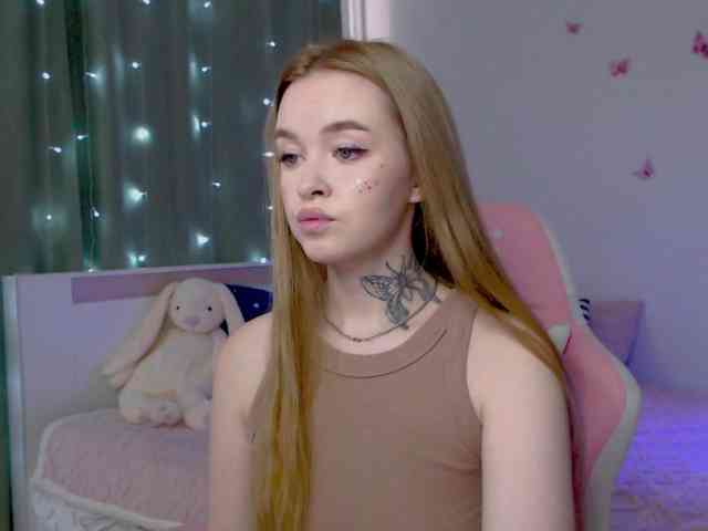 NaughtyMable webcam