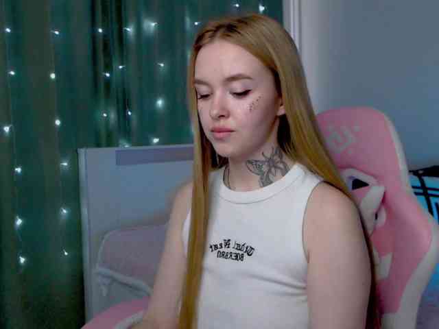 NaughtyMable webcam