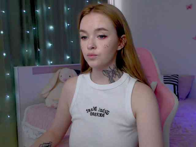 NaughtyMable webcam