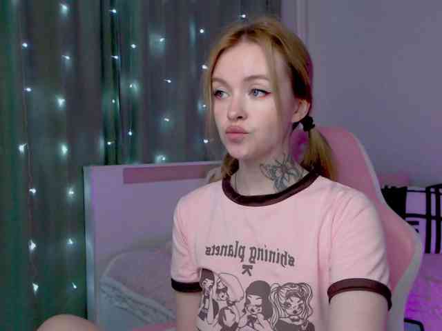 NaughtyMable webcam