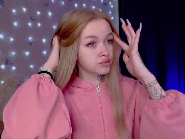 NaughtyMable Live Webcam on BongaCams