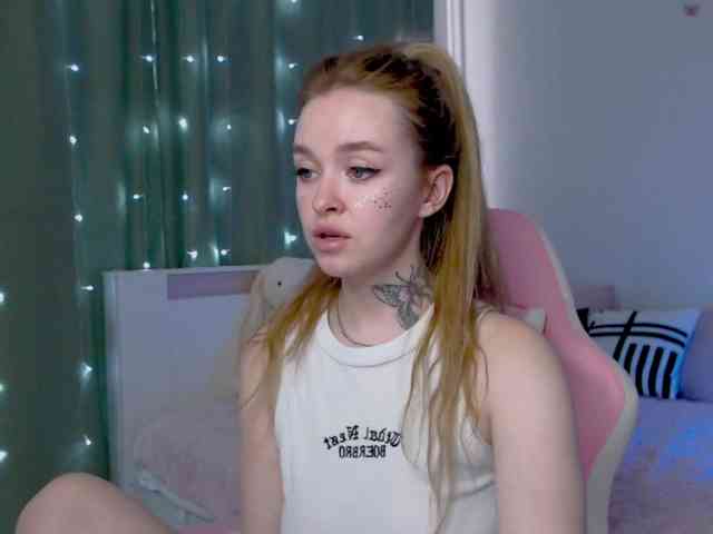 NaughtyMable webcam