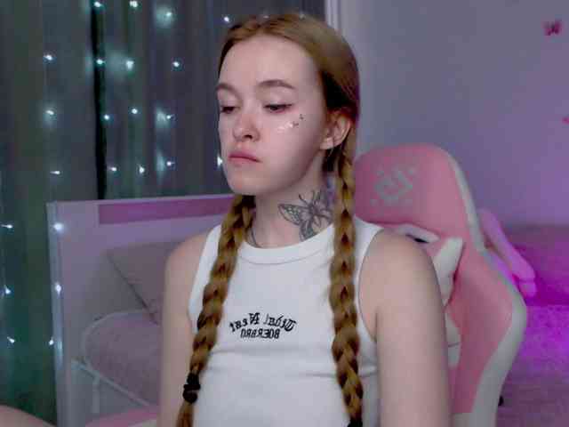 NaughtyMable webcam