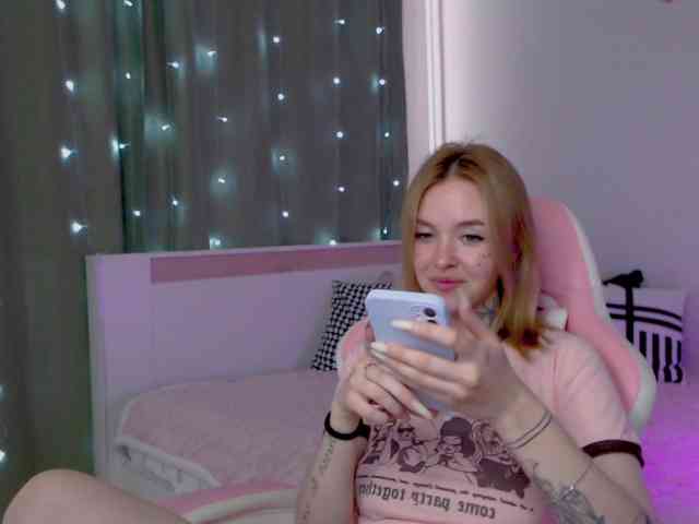 NaughtyMable webcam