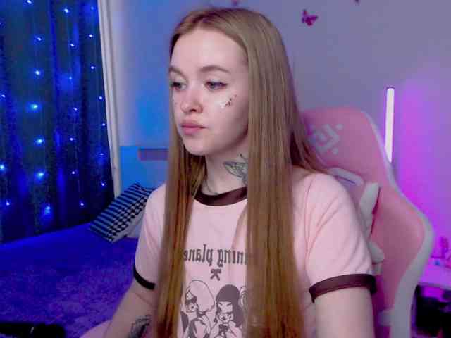 NaughtyMable webcam