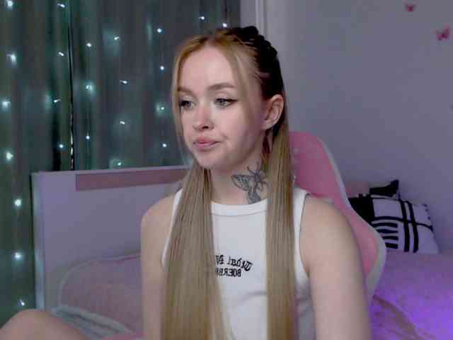 NaughtyMable webcam