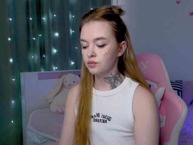 NaughtyMable webcam
