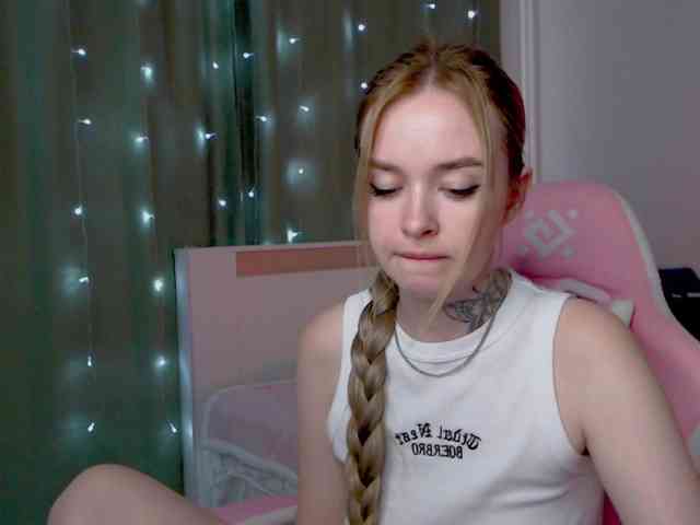 NaughtyMable webcam