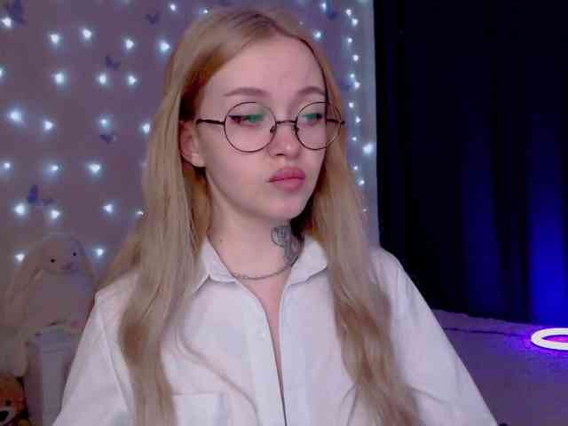 NaughtyMable Live Webcam on BongaCams