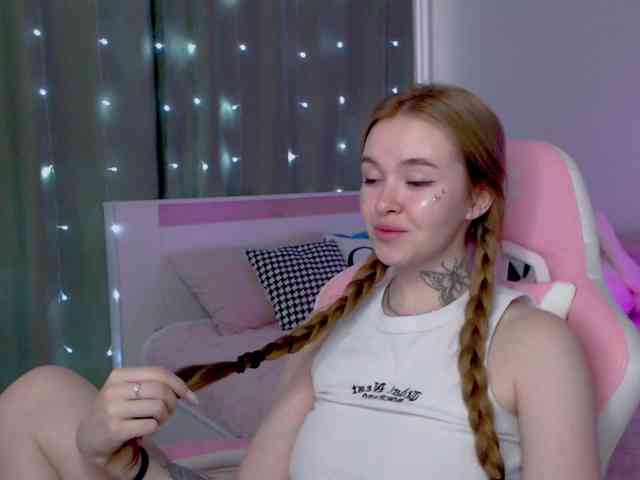 NaughtyMable webcam