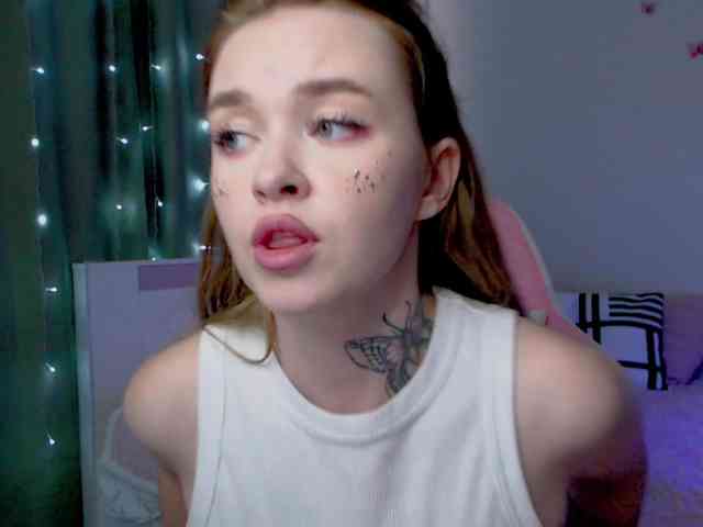 NaughtyMable webcam