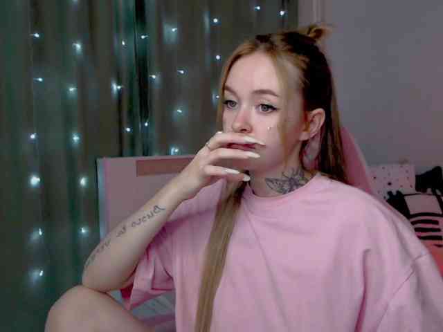 NaughtyMable webcam