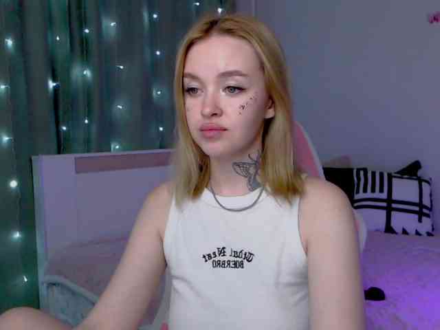 NaughtyMable webcam