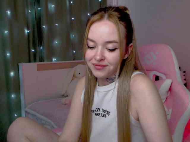 NaughtyMable webcam