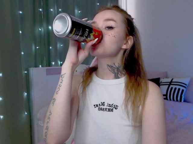 NaughtyMable webcam