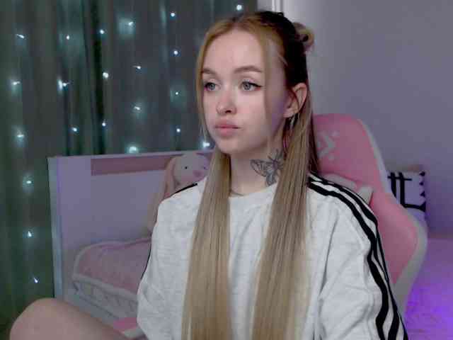 NaughtyMable webcam