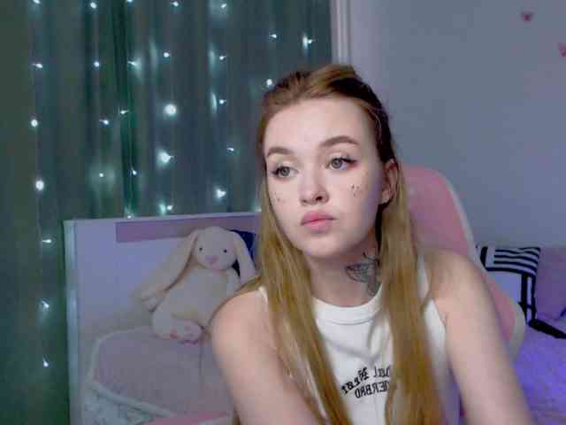 NaughtyMable webcam