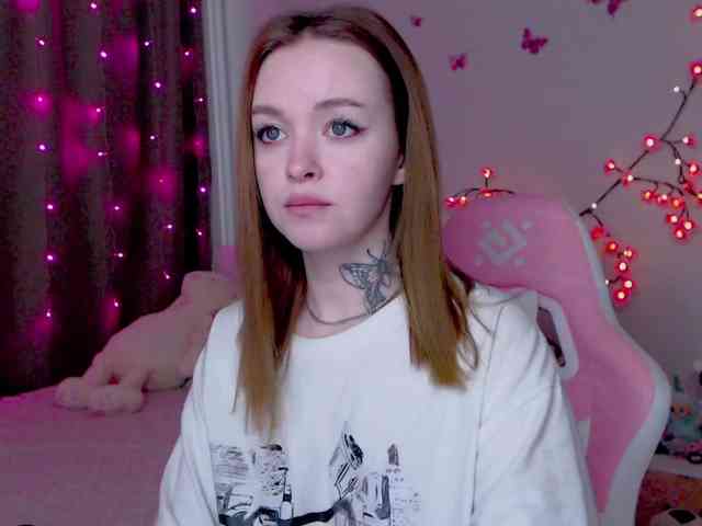 NaughtyMable webcam