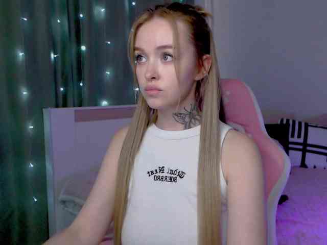 NaughtyMable webcam