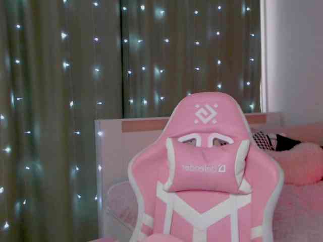 NaughtyMable webcam